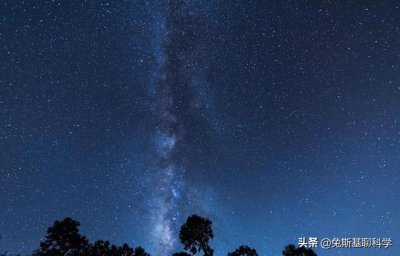 ​亿万年后的地球能看到星星吗（看到的星星是几亿光年前的）