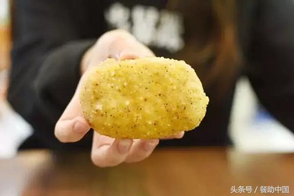 上海罗森全家美食攻略（吃完全家罗森喜士多的40串熟食）(22)