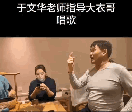 于文华为何与朱之文结婚（于文华为何常与朱之文搂着唱情歌）(17)