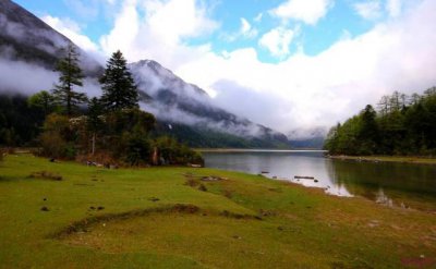 ​康定自驾旅游攻略景点必去（康定自驾游攻略）