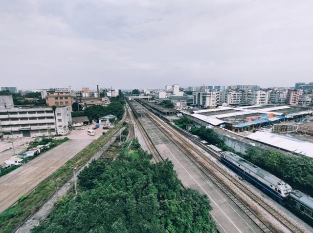 佛山老火车站是否搬迁（佛山火车站或将拆除重建）(1)