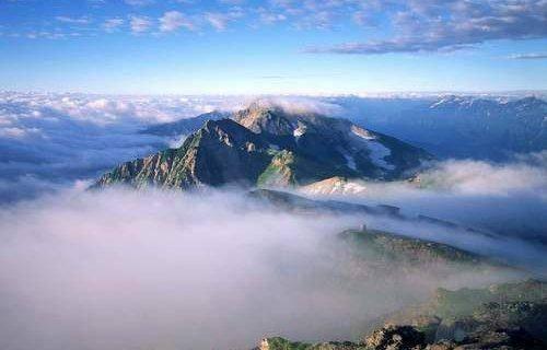 重庆有什么好爬的山（重庆最美的4座山）(4)