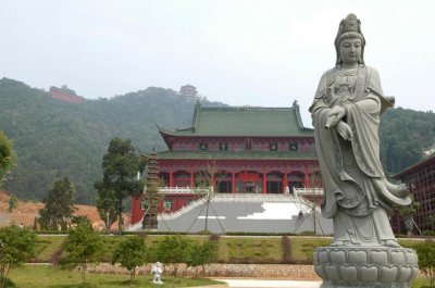 ​庐山东林寺佛教圣地（探访江西赣东佛教城）