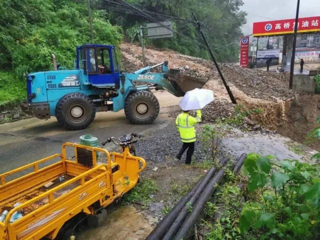 陕西安康石泉大暴雨（安康紫阳暴雨致多处塌方）(7)