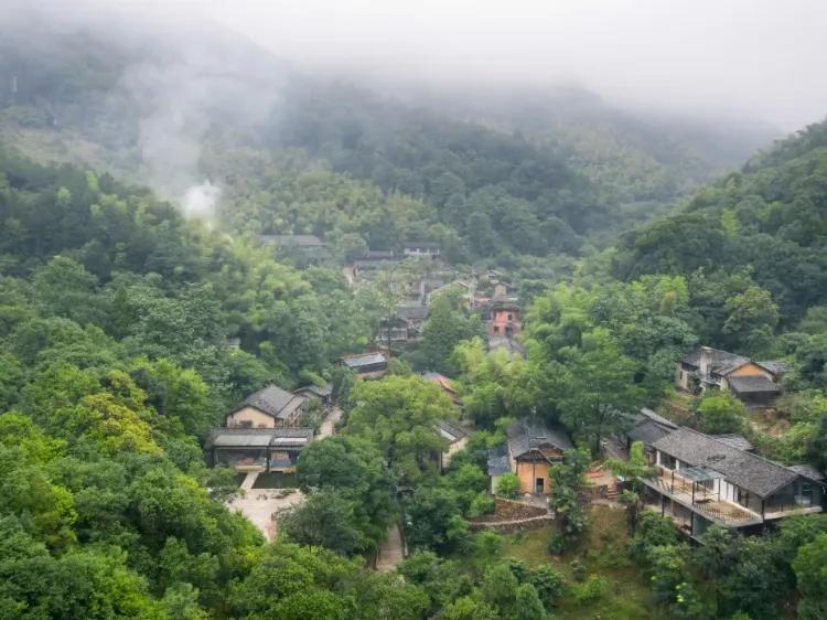 金华一日游必去景点大全(金华免费一日游最佳地方)