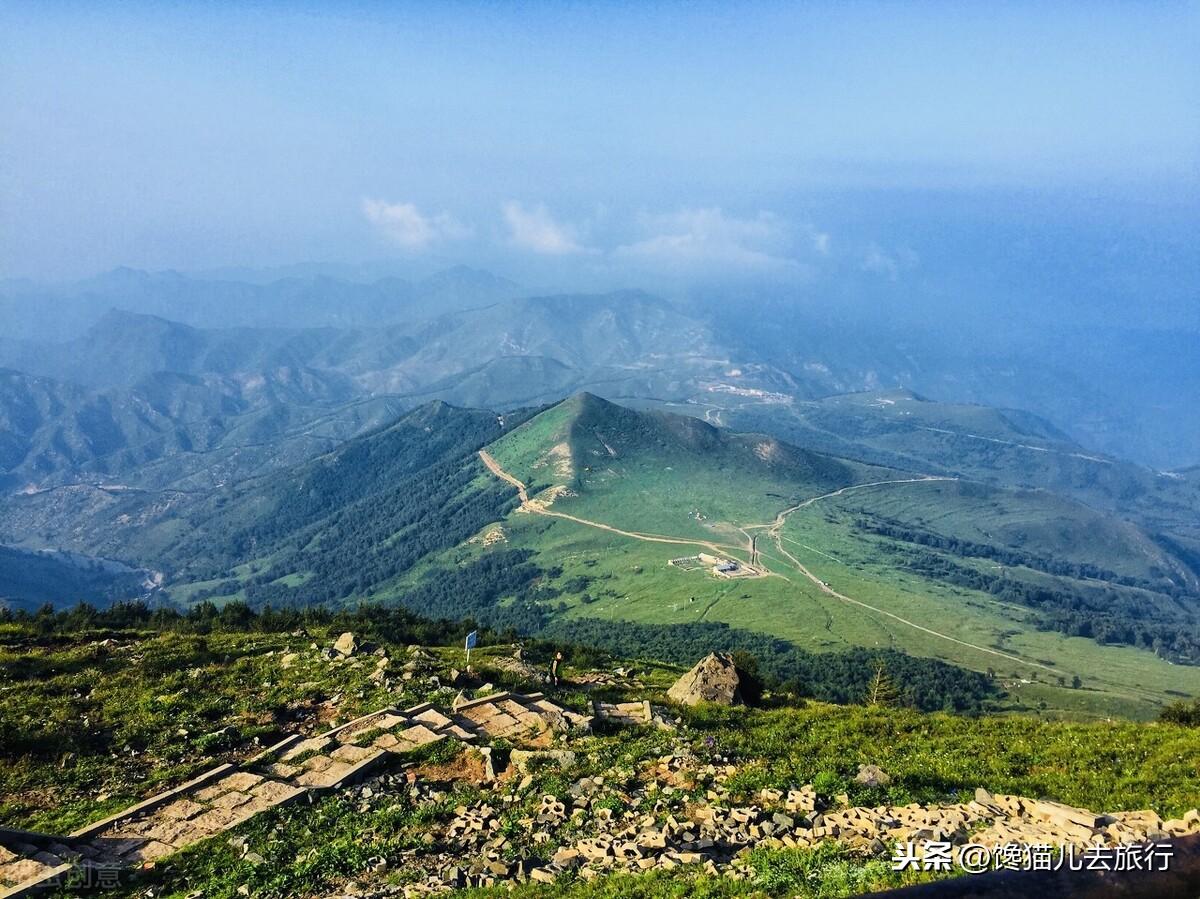 北京最高的山峰(北京最高的山峰是什么山)