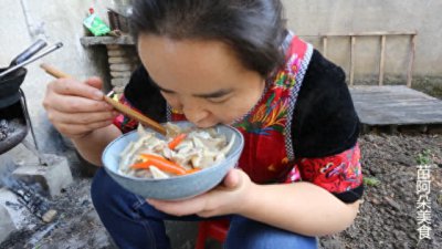 ​知名美食作者苗阿朵美食：是“青铜”还是“王者”